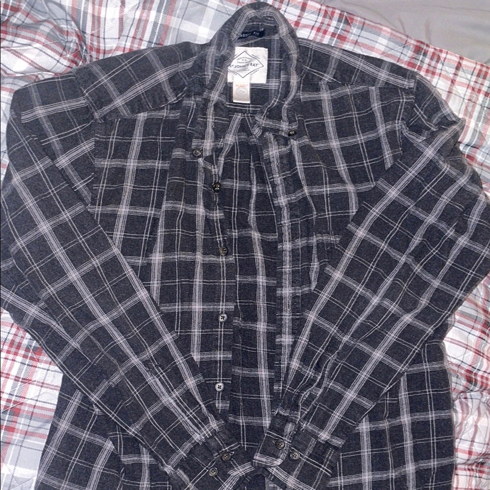 Black and Gray Plaid Button-Up Shirt
